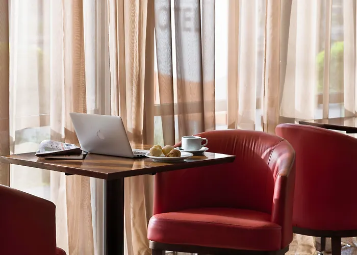 Hotel Intercity De Belas