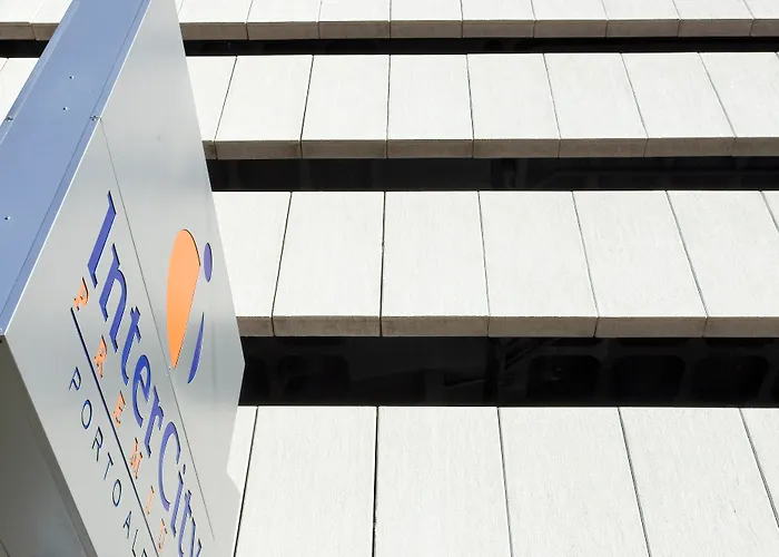 Intercity De Belas Hotel 4*
