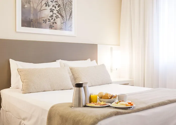 Hotel Intercity De Belas 4*