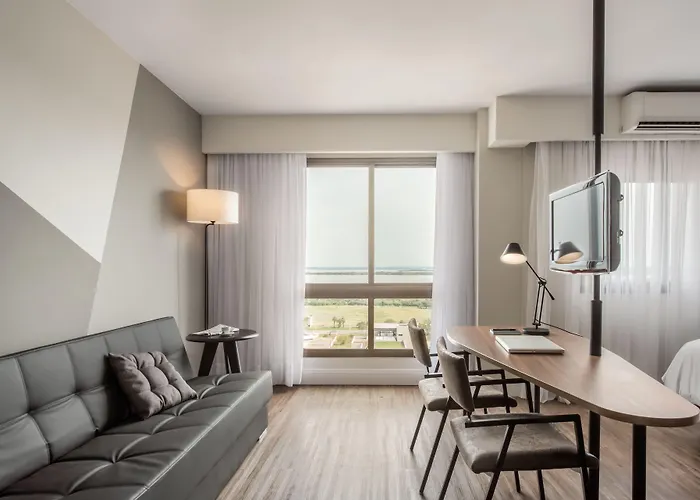 Hotel Intercity De Belas 4*
